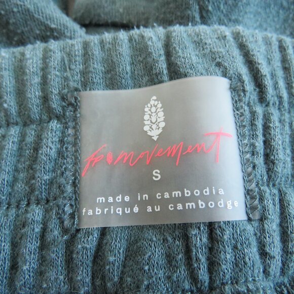 Women's Green Jogger Pants - Picture 12 of 12